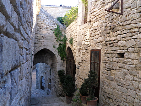 Lacoste, Provence tours Lacoste, Provence tours