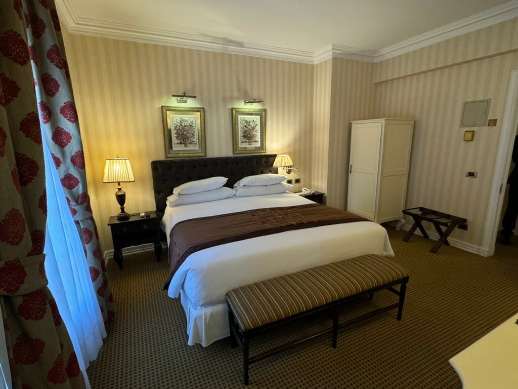 Hotel Room Santiago
