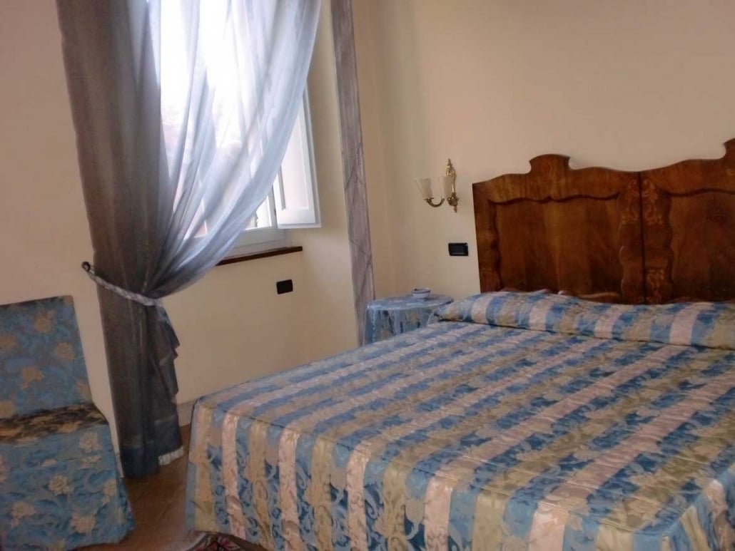 Room 6