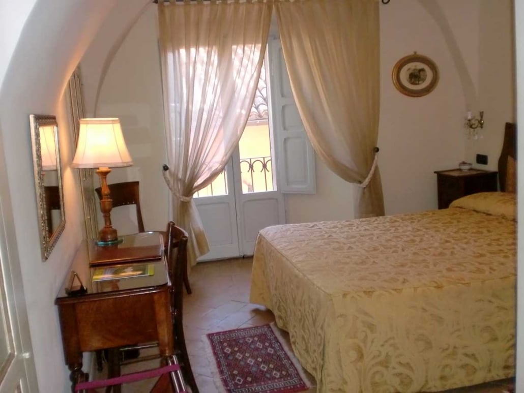 Room 4