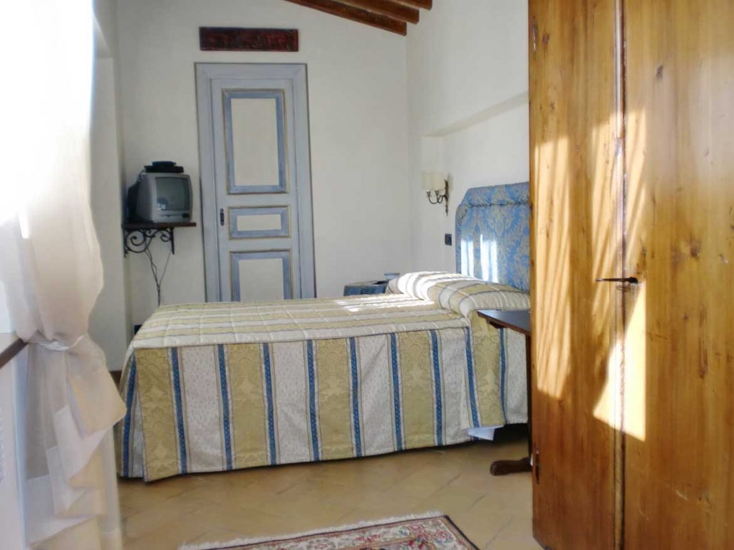 Room 1